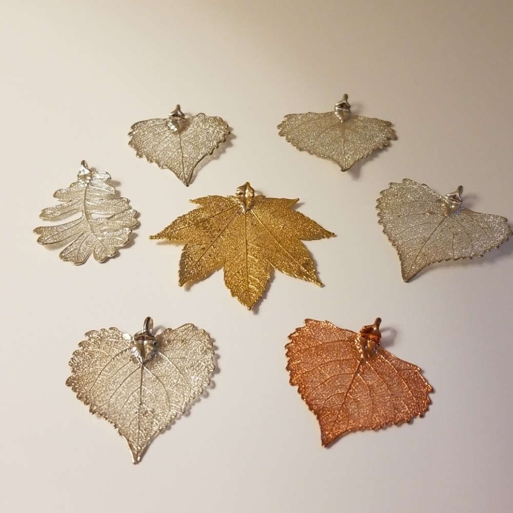 Leaves pendants